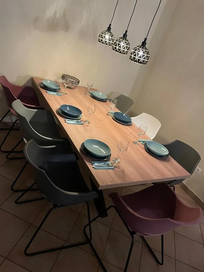 Room5 Fuer Familien&Freunde, Strandnaehe, Meerblick Trogir Croatia