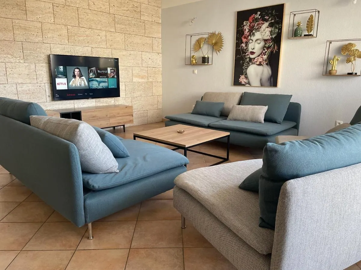 Room5 Fuer Familien&Freunde, Strandnaehe, Meerblick Trogir 0*,  Croatia